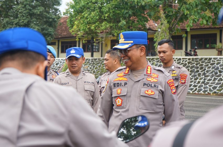  KA SPN POLDA LAMPUNG PIMPIN LANGSUNG PEMERIKSAAN KENDARAAN DINAS, PASTIKAN KESIAPAN OPERASIONAL PENDIDIKAN