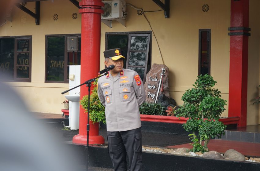  PEJABAT UTAMA SPN POLDA LAMPUNG IKUTI ARAHAN WAKAPOLDA KEPADA BINTARA REMAJA