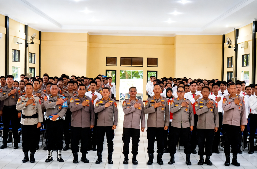  SIAP MENGABDI, PESERTA PELATIHAN SPN POLDA LAMPUNG SELESAIKAN PENDIDIKAN FUNGSI TEKNIS DAN KEWILAYAHAN